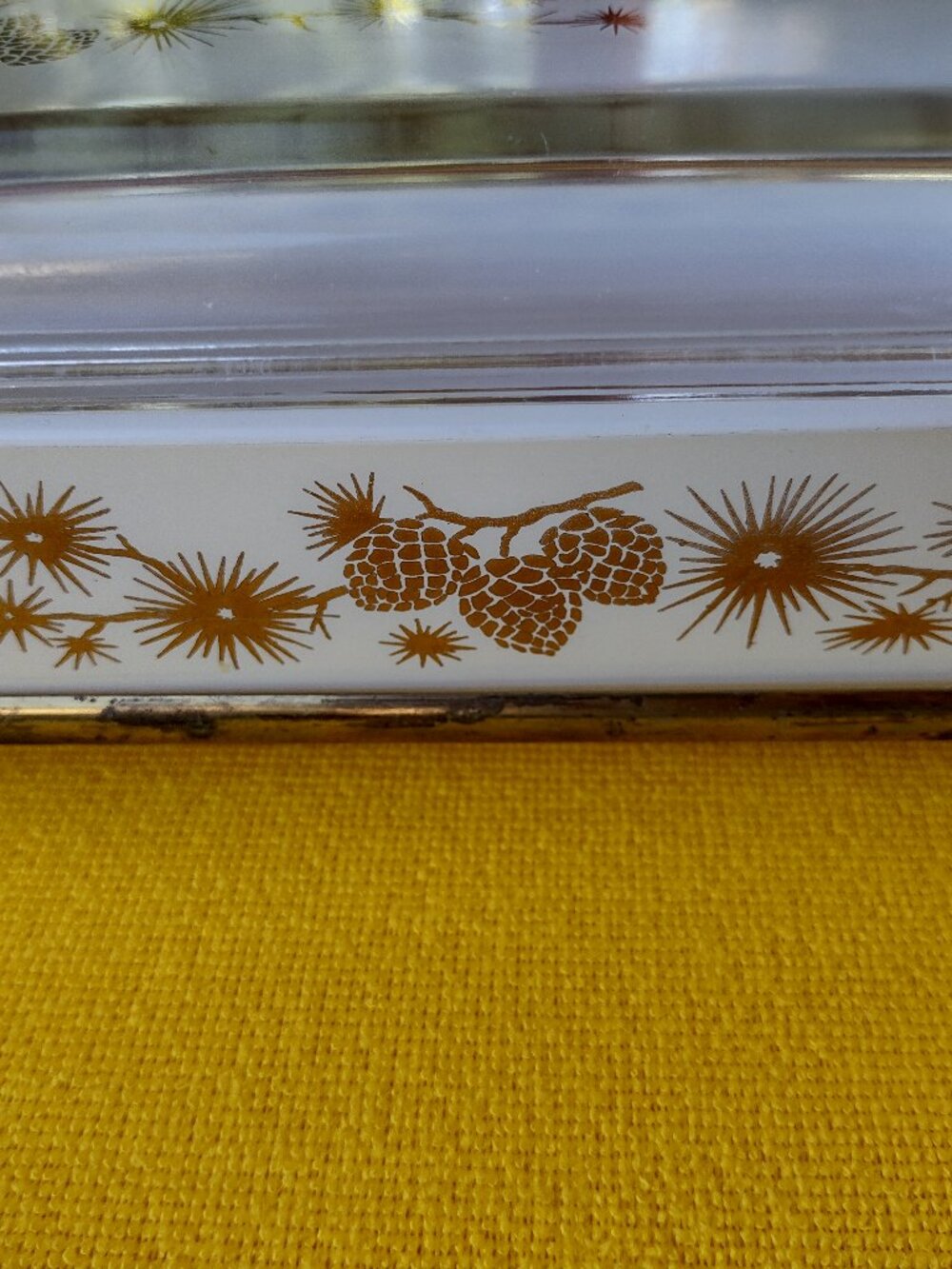 Vintage Rare Pyrex Space Saver Golden Pinecone 2 Qt Casserole Dish 575B W Lid